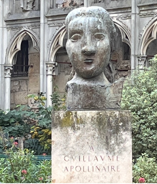 Advisor - Saint-Germain Travel: Your Guide to Rue Saint-Benoît
