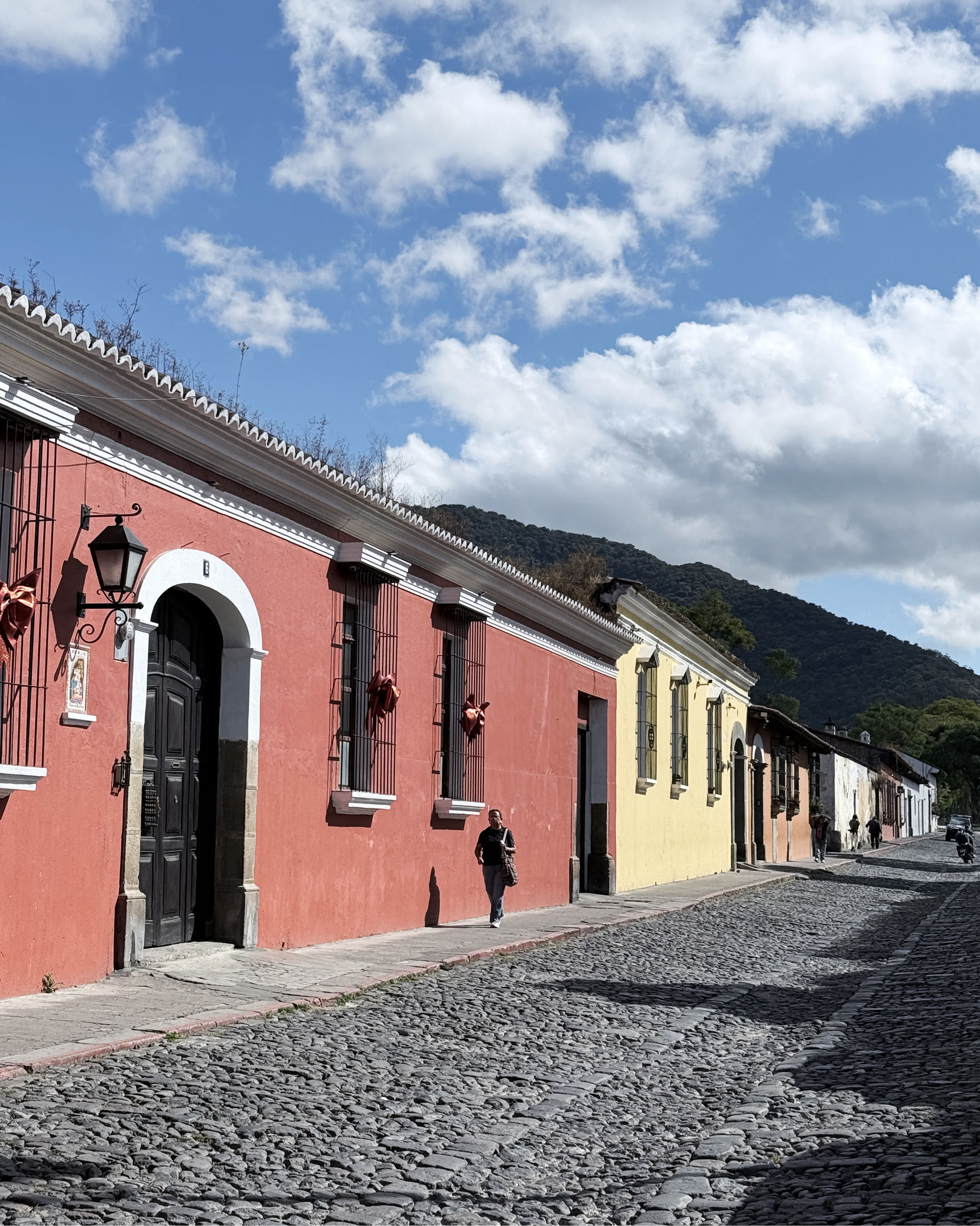 From Cobblestones to Lake Shores: Discovering Antigua & Lake Atitlán with Family