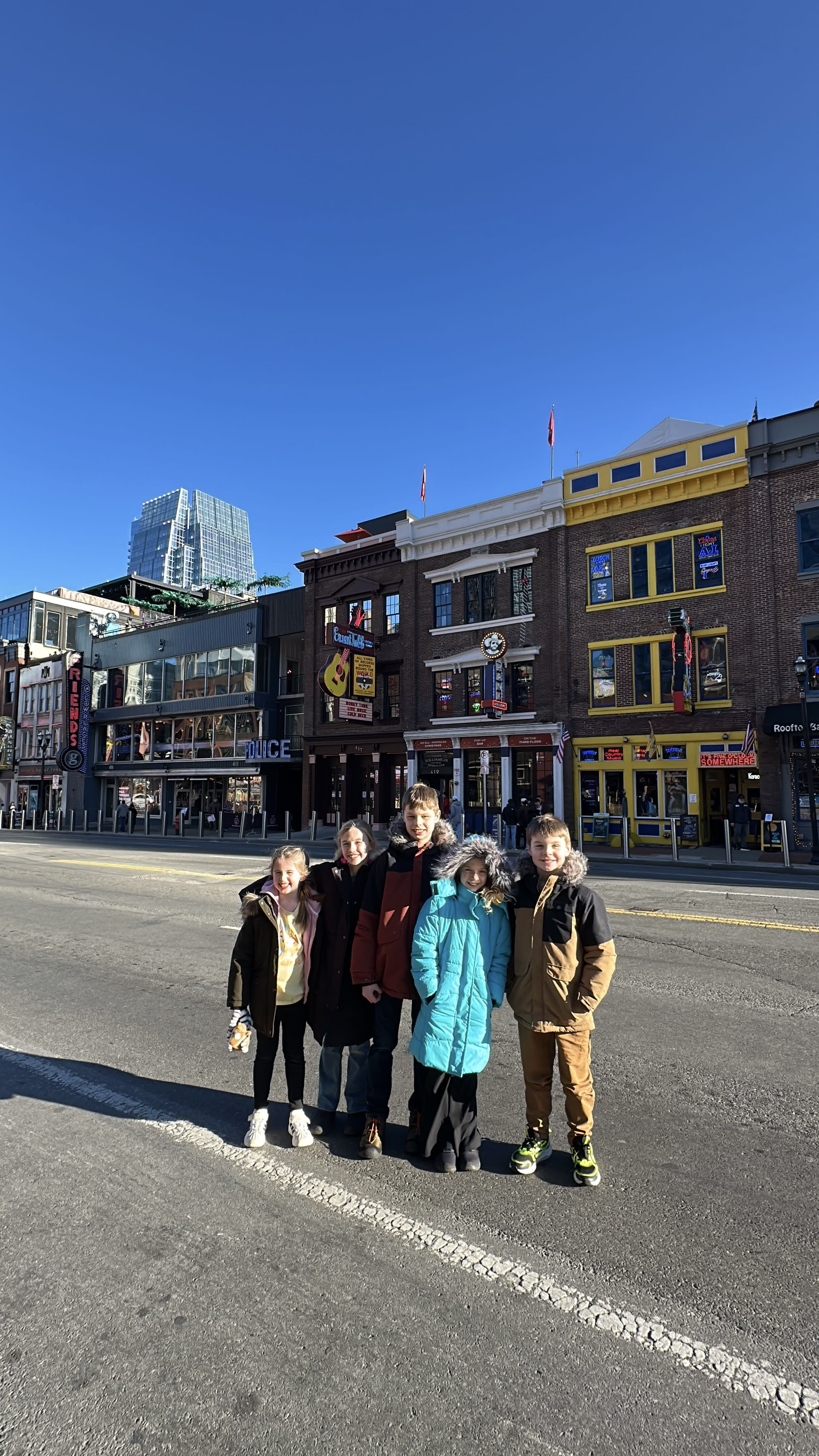 Advisor - Nashville With Kids: A Low-Key, Family-Friendly Guide to Food, Fun & Local Vibes