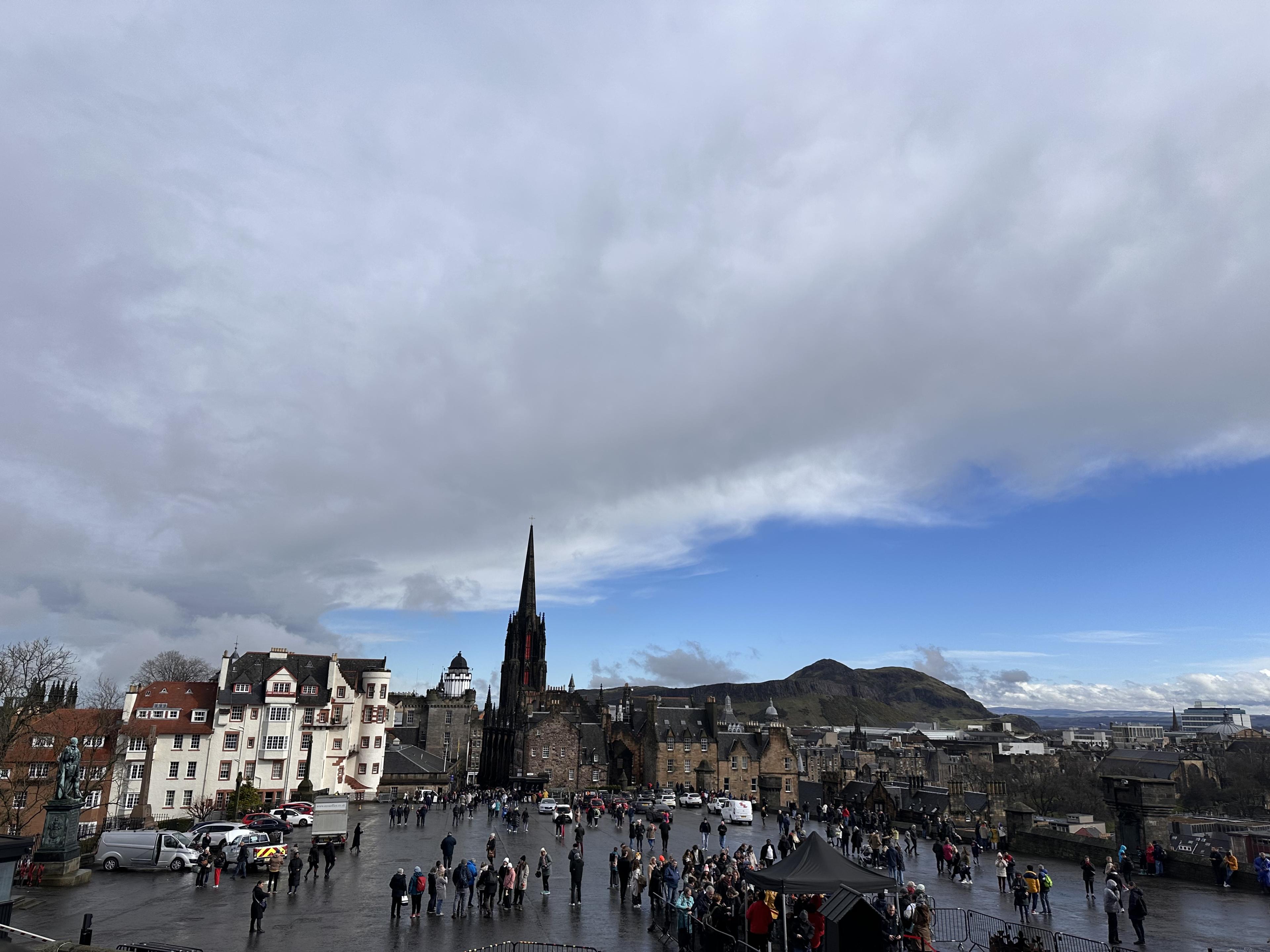 Advisor - A Guide to Edinburgh's Old Town
