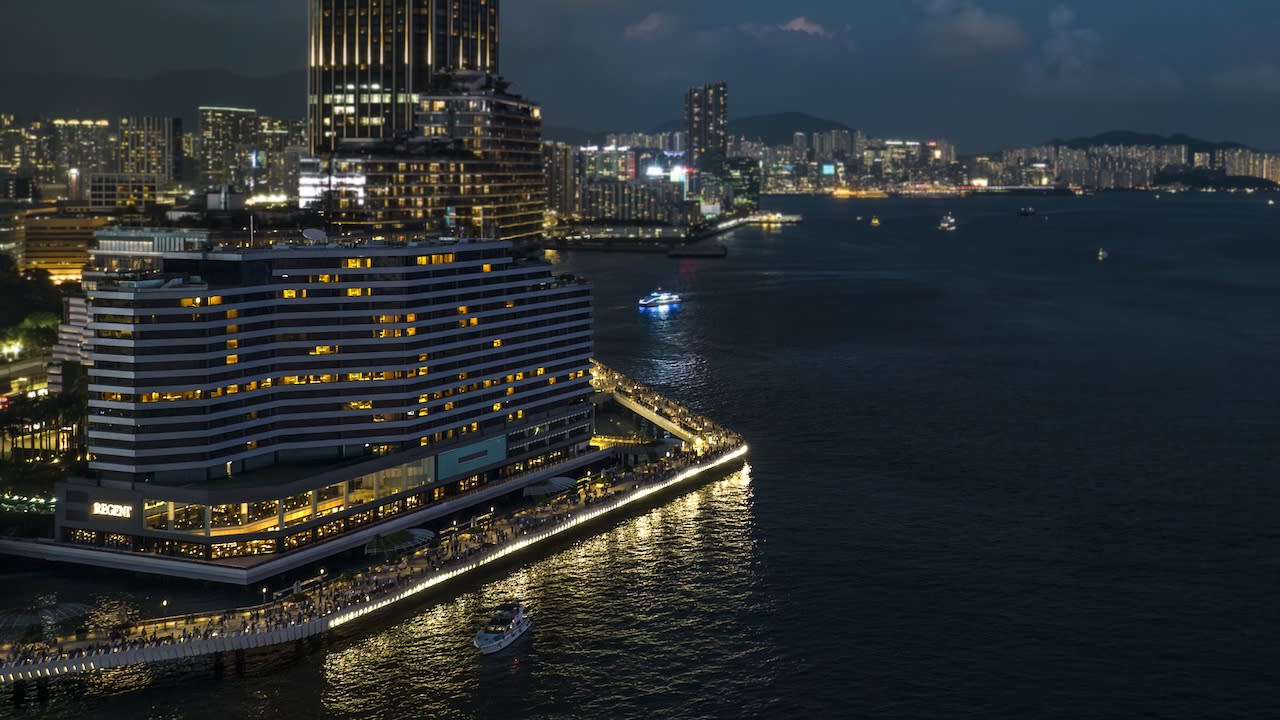 Regent Hong Kong: A Luxury Harbourfront Hotel in Hong Kong
