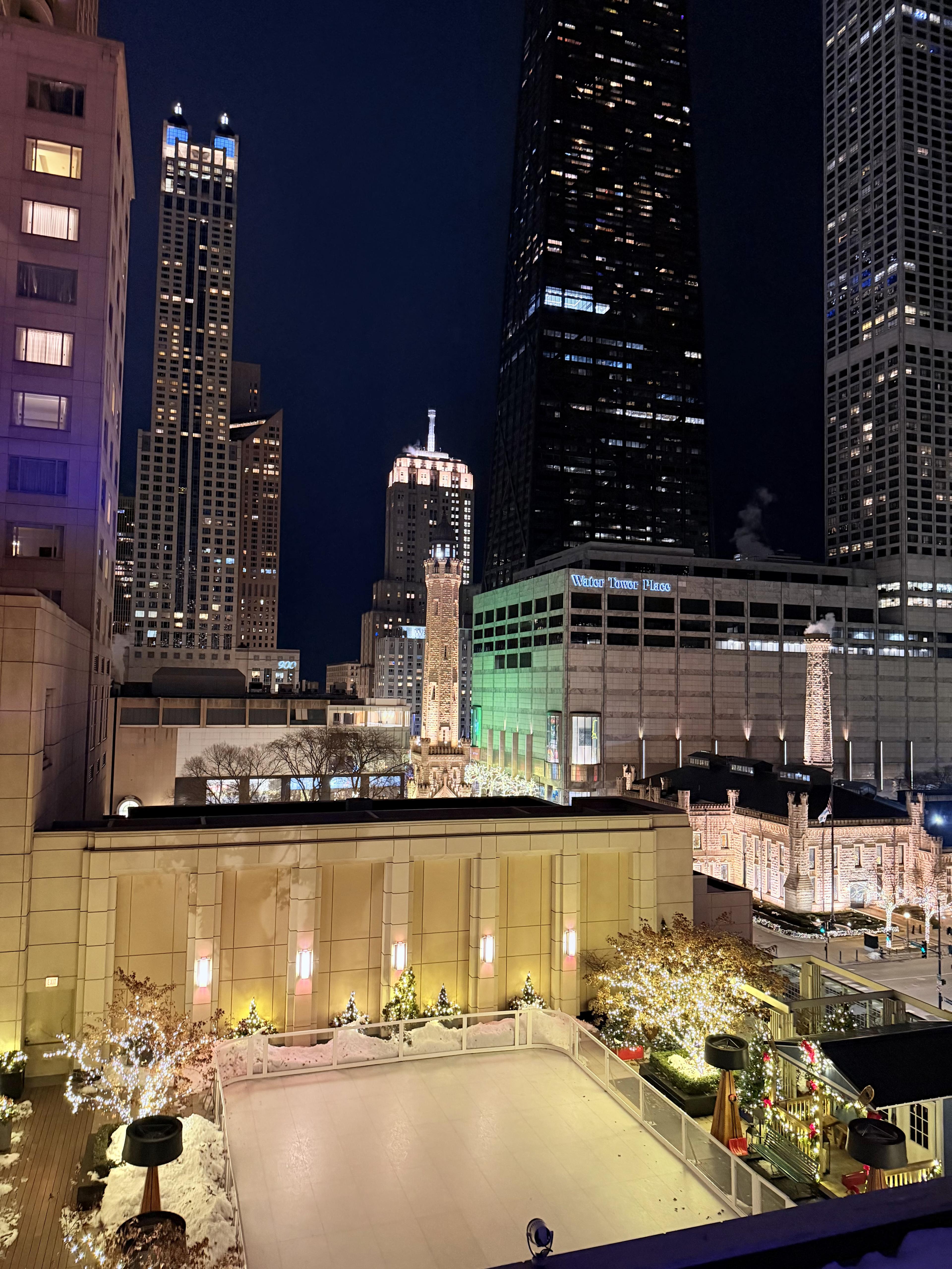 Chicago: My Favorite Spot for Shopping & Afternoon Tea