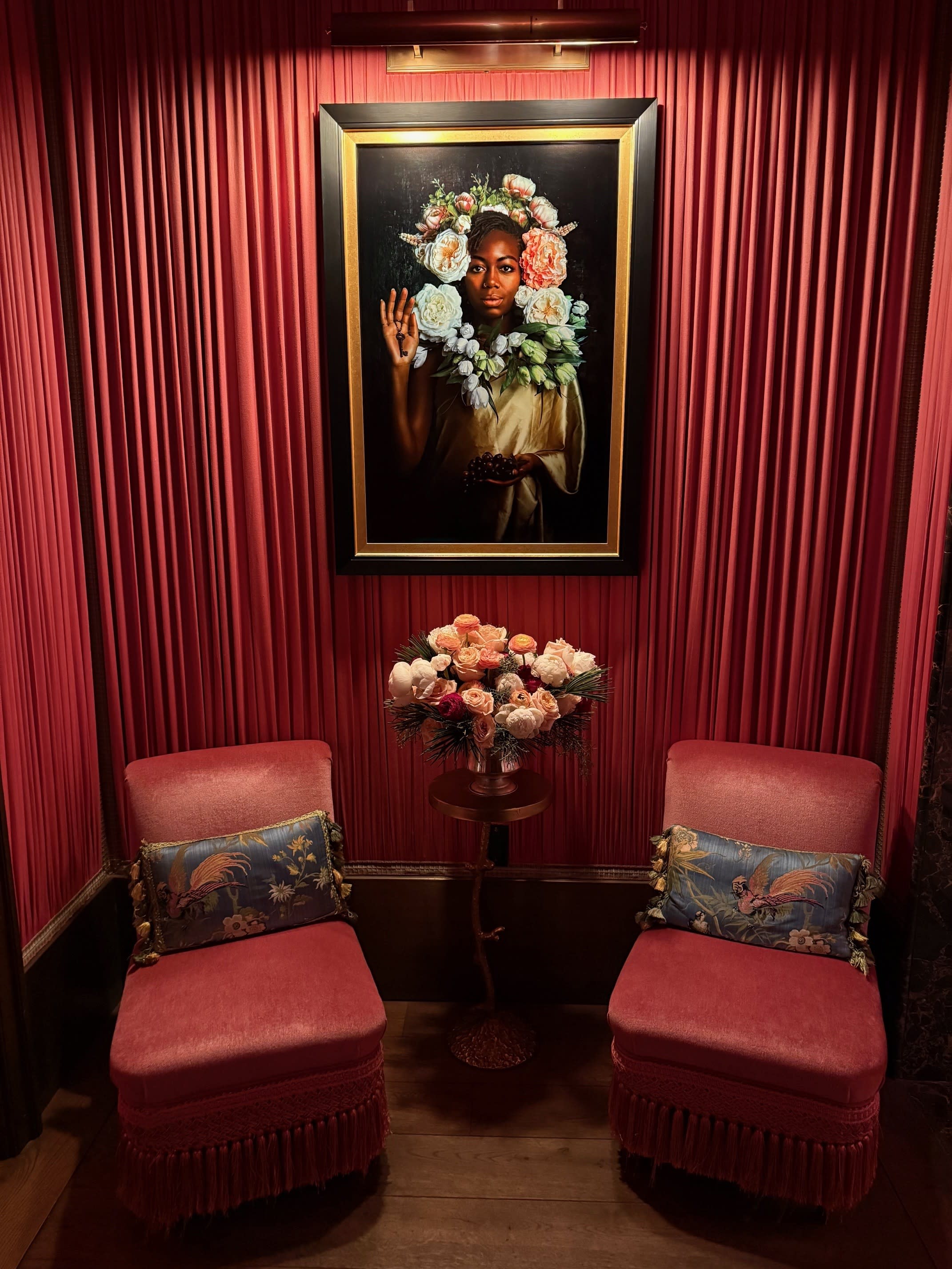 Fifth Ave Hotel: A Hotel Worth Dressing Up For