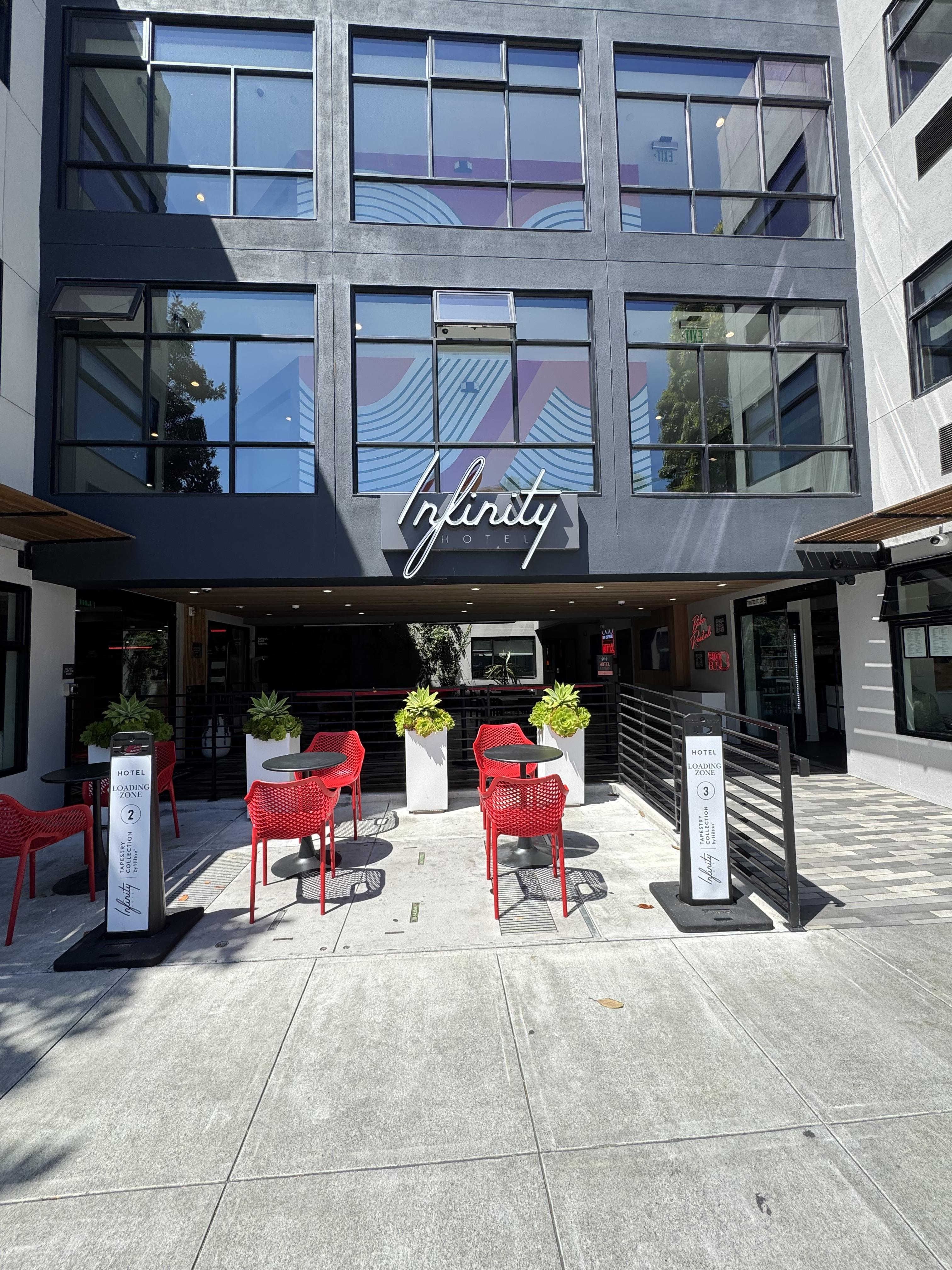 Boutique Vibes & Hilton Perks: An Overnight at Infinity Hotel San Francisco