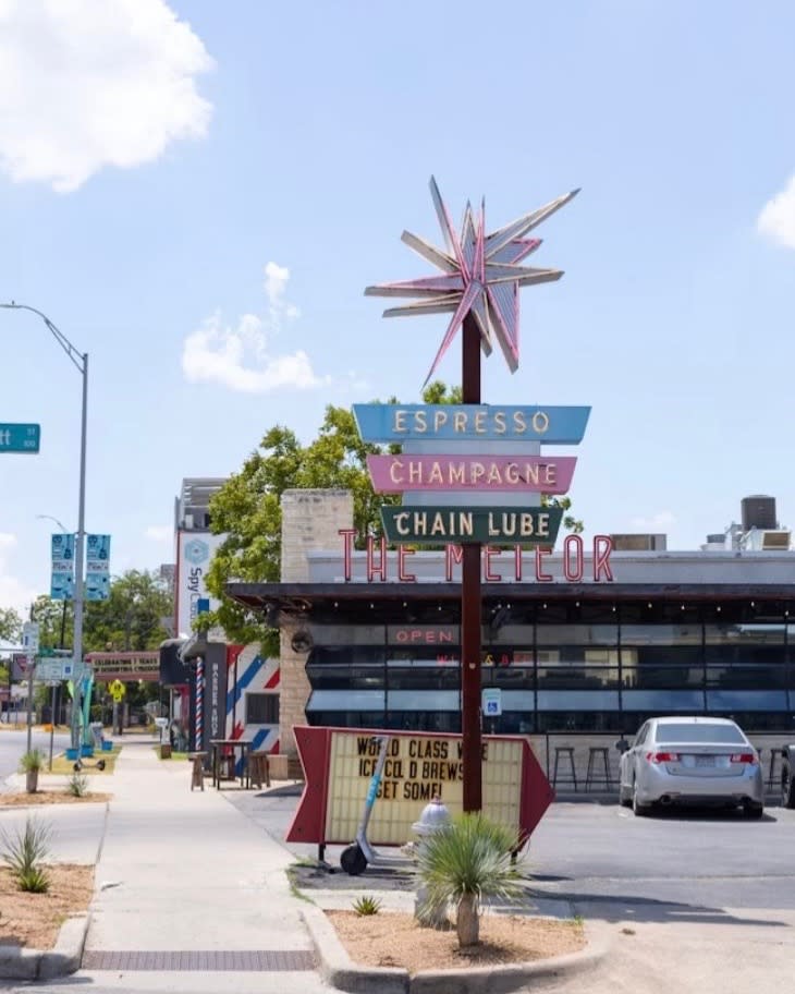 Advisor - The Ultimate Girls’ Weekend in Austin, Texas: A 3-Day Itinerary