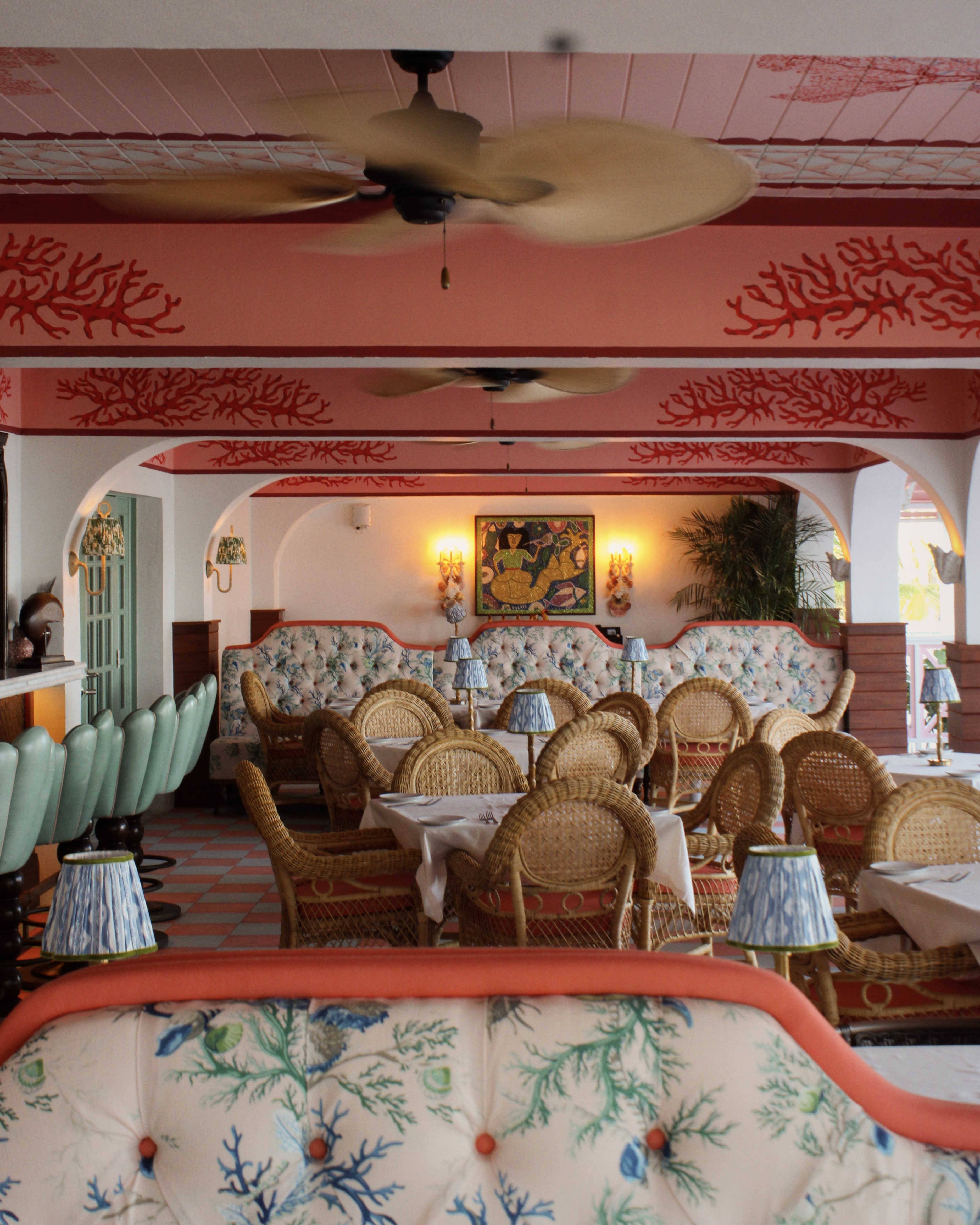 Pink Sands & Perfect Stays: Harbour Island Escape