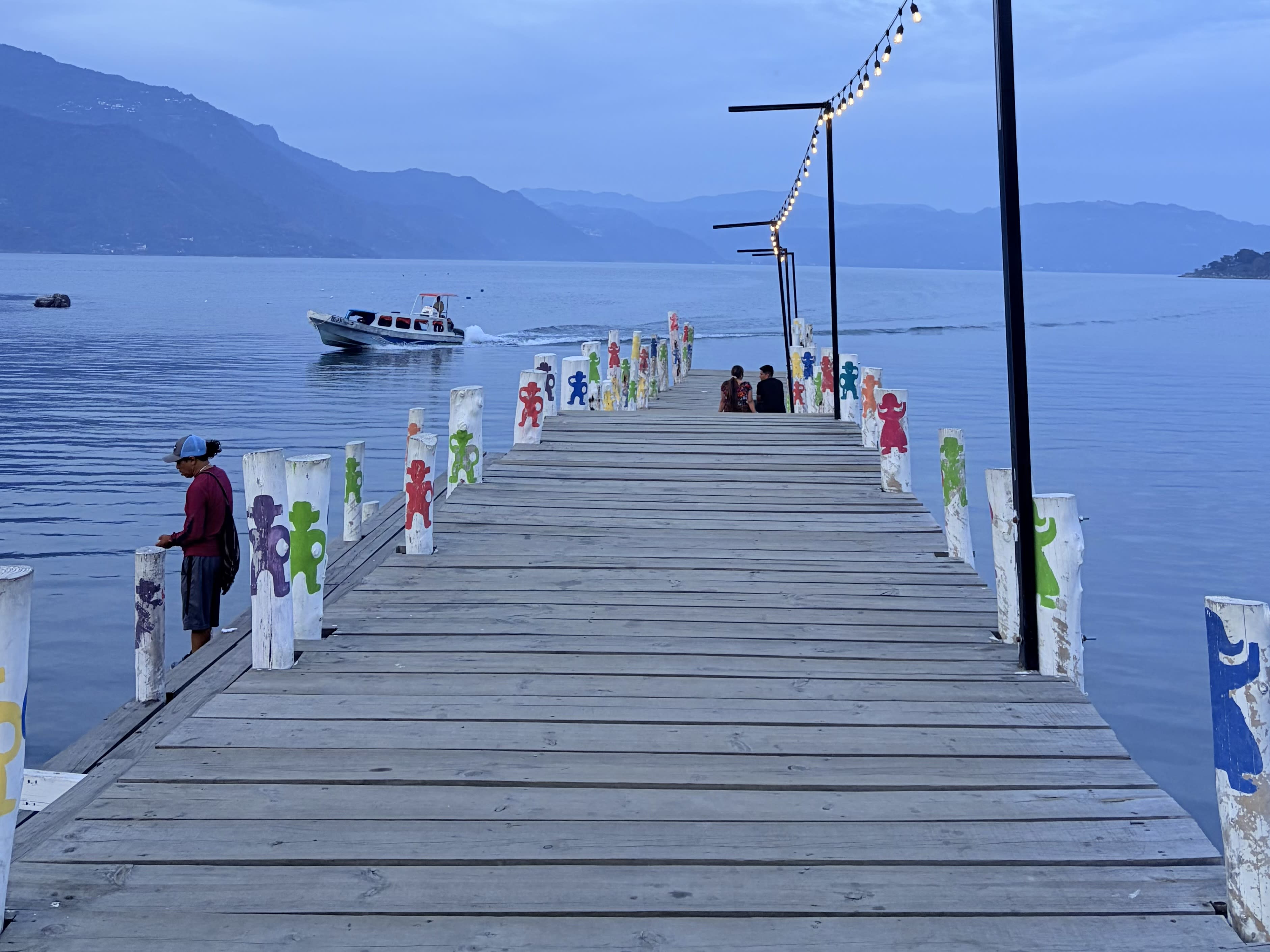 Advisor - Vibrant & Colorful Villages of Lake Atitlán, Guatemala