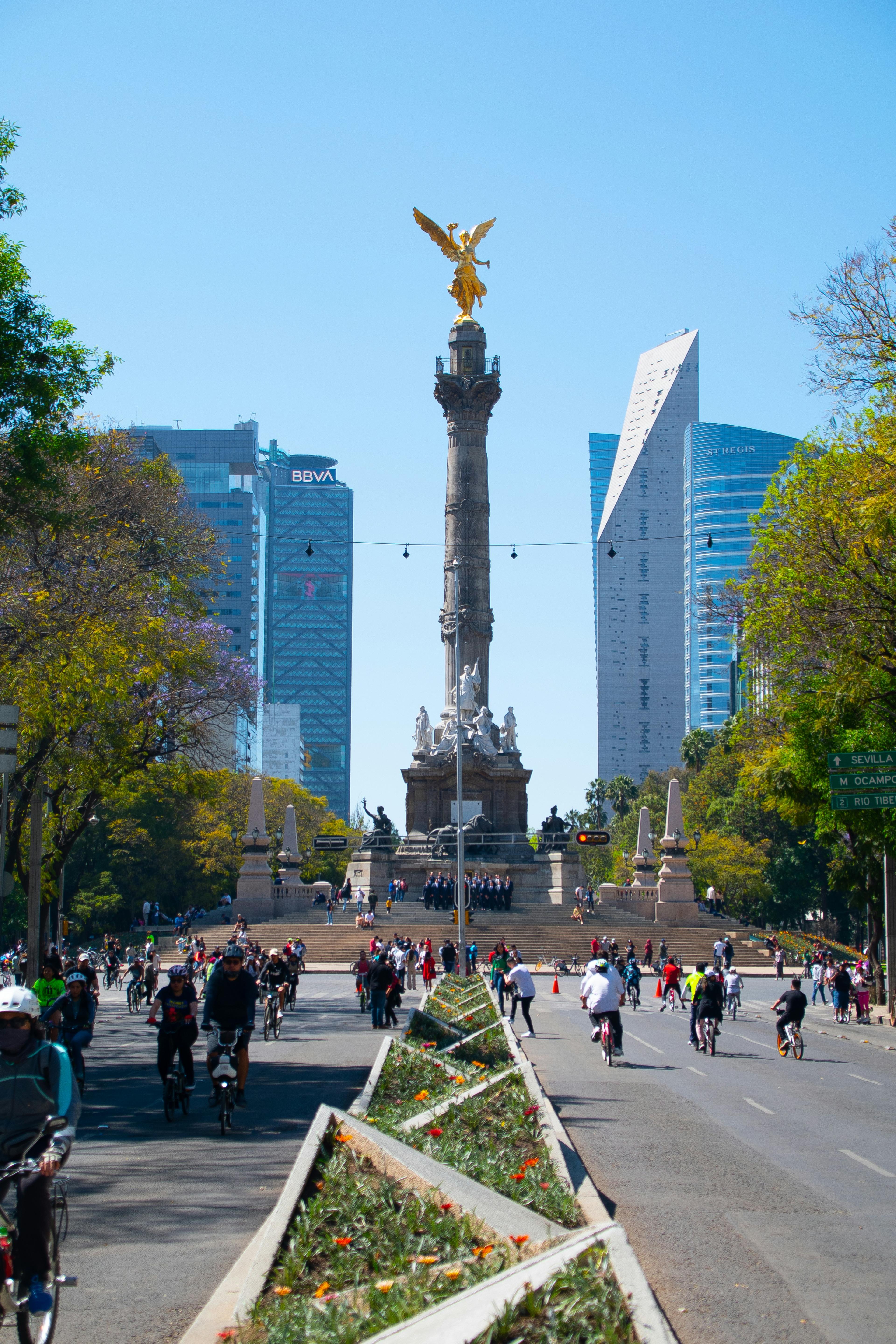 Advisor - Eat, Sip, Repeat: A Foodie's Guide to Mexico City