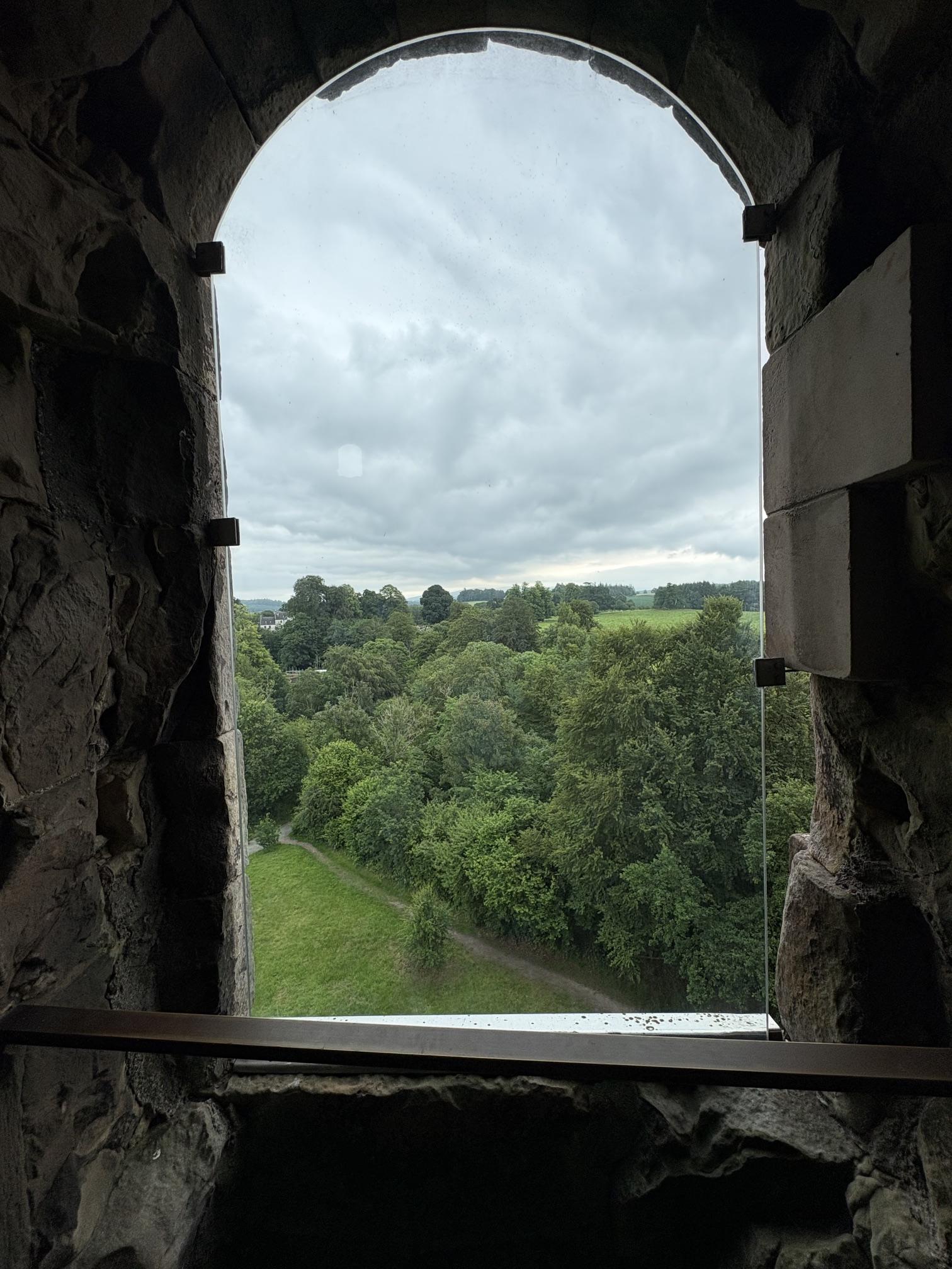 St. Andrews University Graduation Celebration: Exploring Edinburgh & St. Andrews