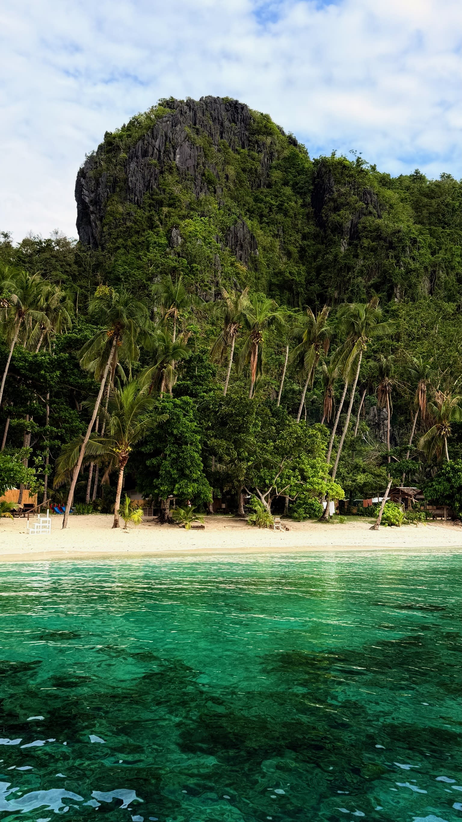 Advisor - Island Hopping Through the Philippines: An 11-Day Luxury Escape
