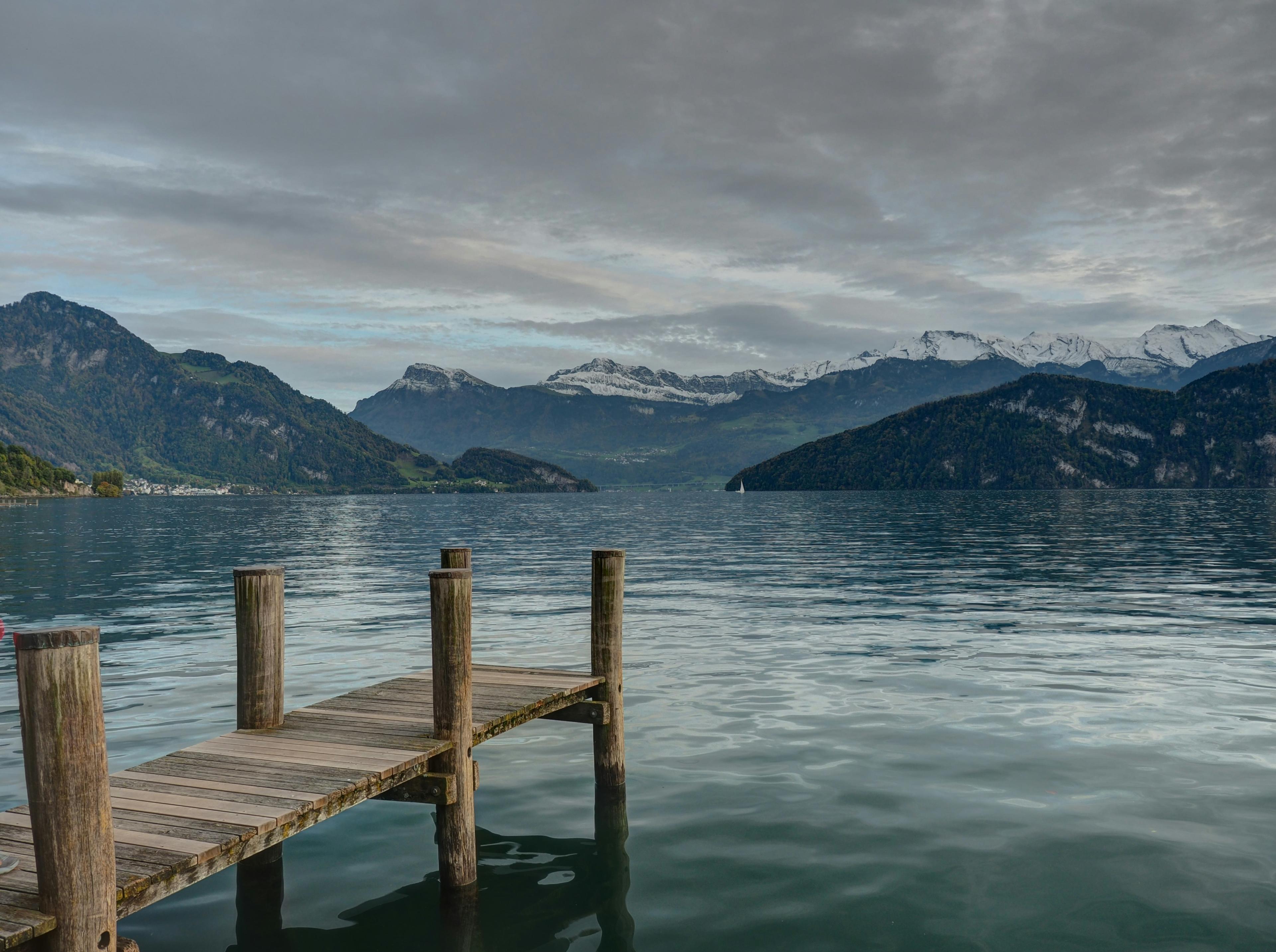 Advisor - Lake Lucerne Awaits