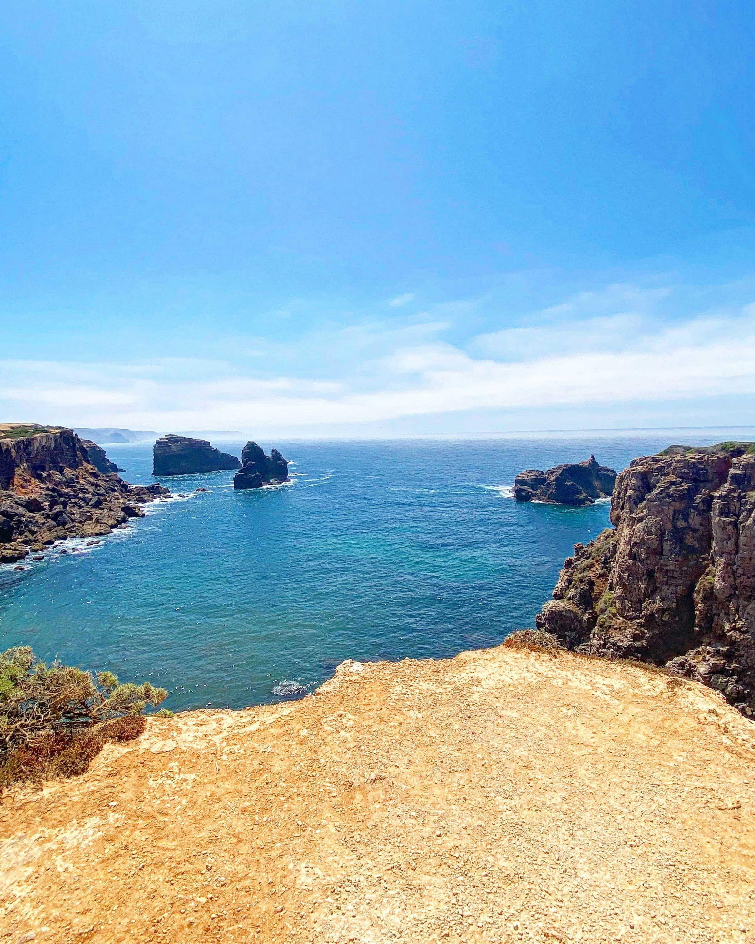 Advisor - Off the Grid: A Wild & Adventurous Guide to Aljezur, Sagres & Portugal’s Vicentina Coast
