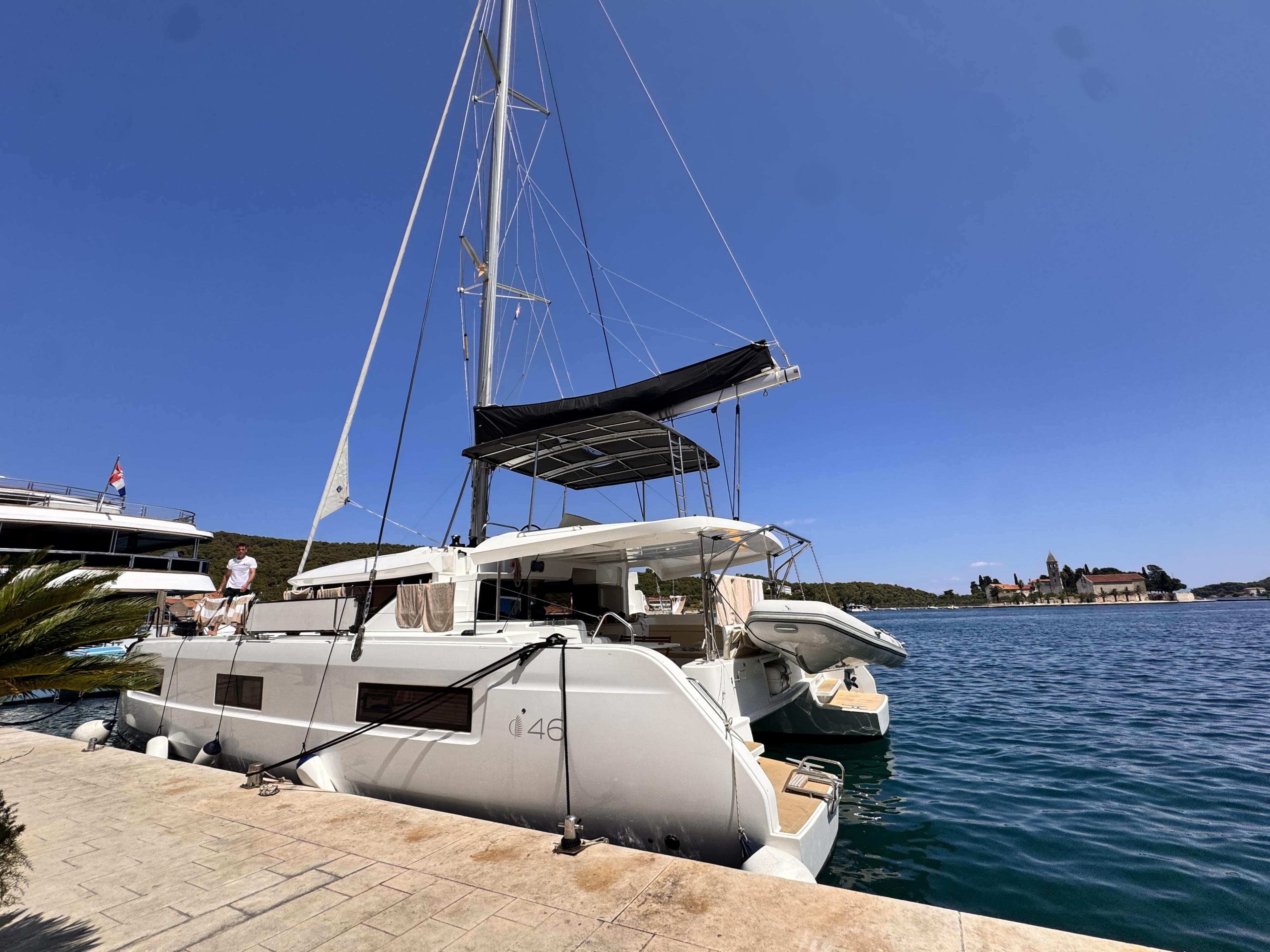 Advisor - Croatia by Sail: Stone Towns, Hidden Coves & the Freedom to Change Course