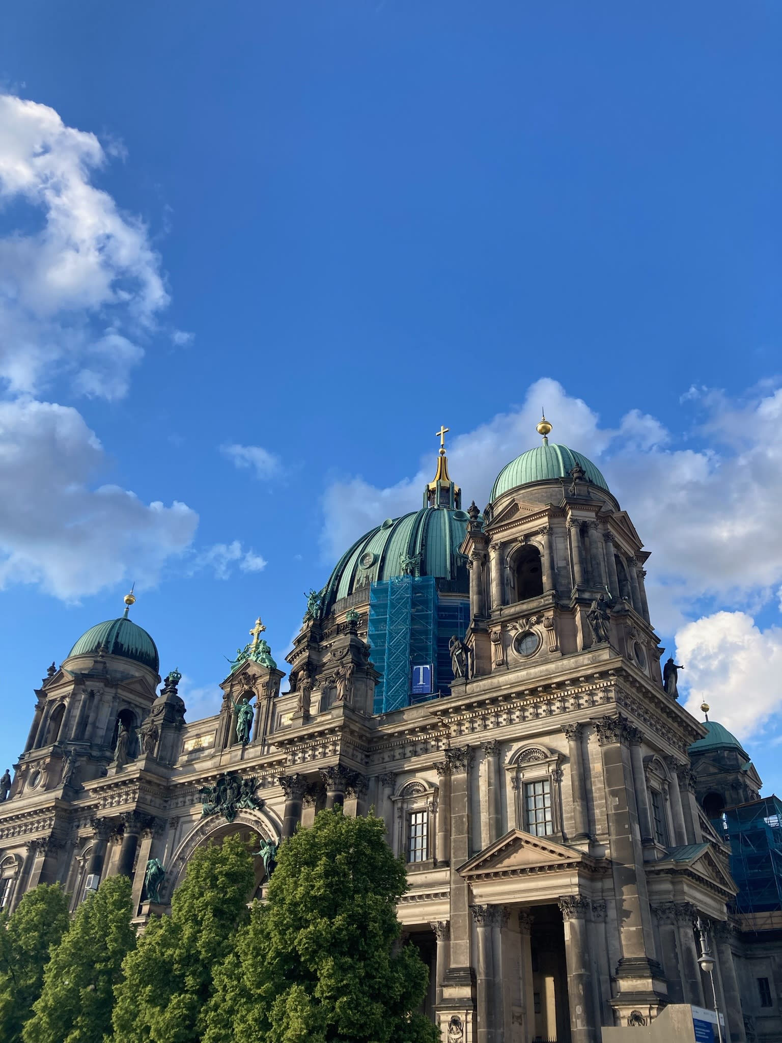 Advisor - East, West & Everything Berlin: A 3-Day Guide
