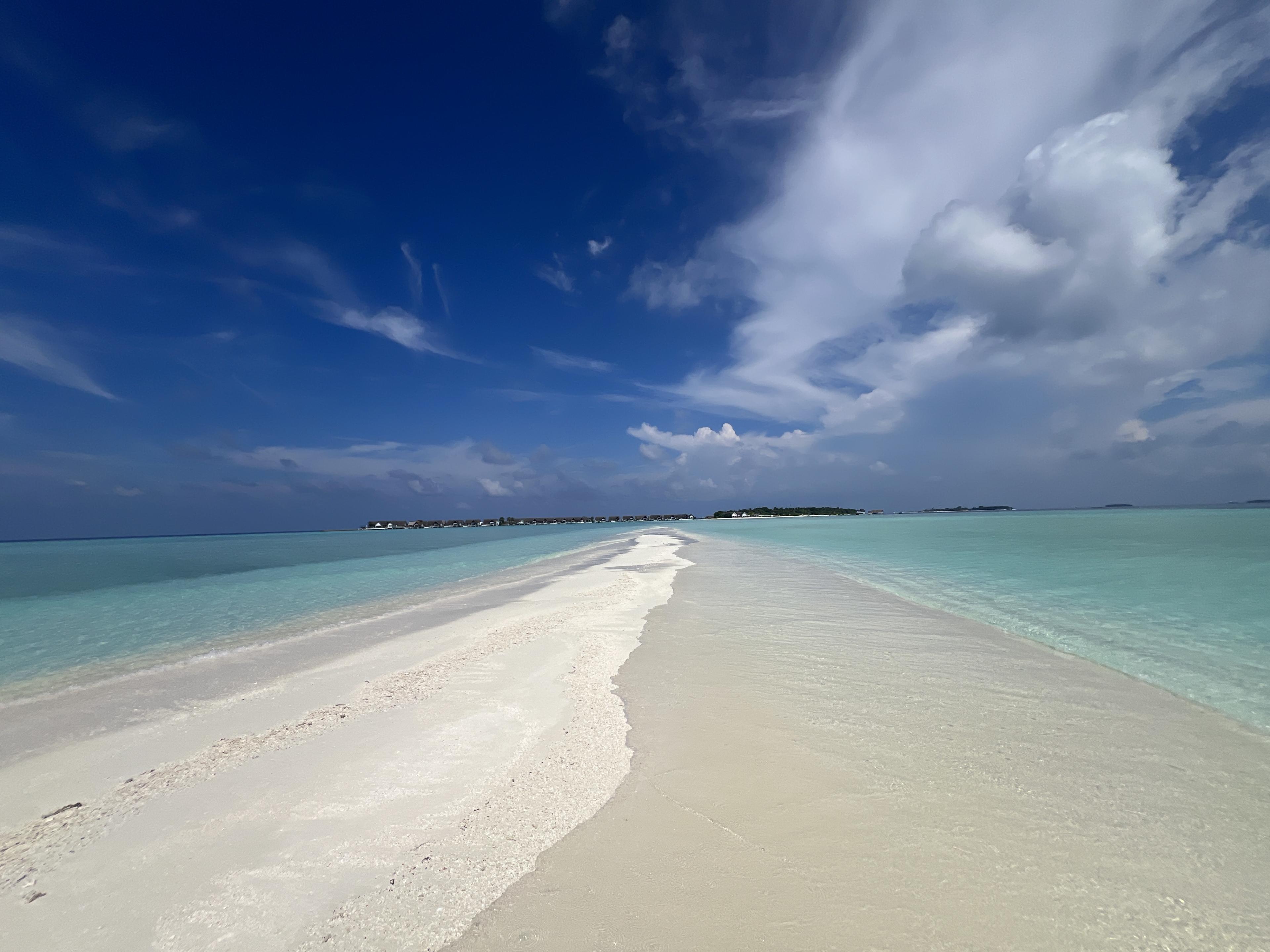 Best Barefoot Luxury Resorts